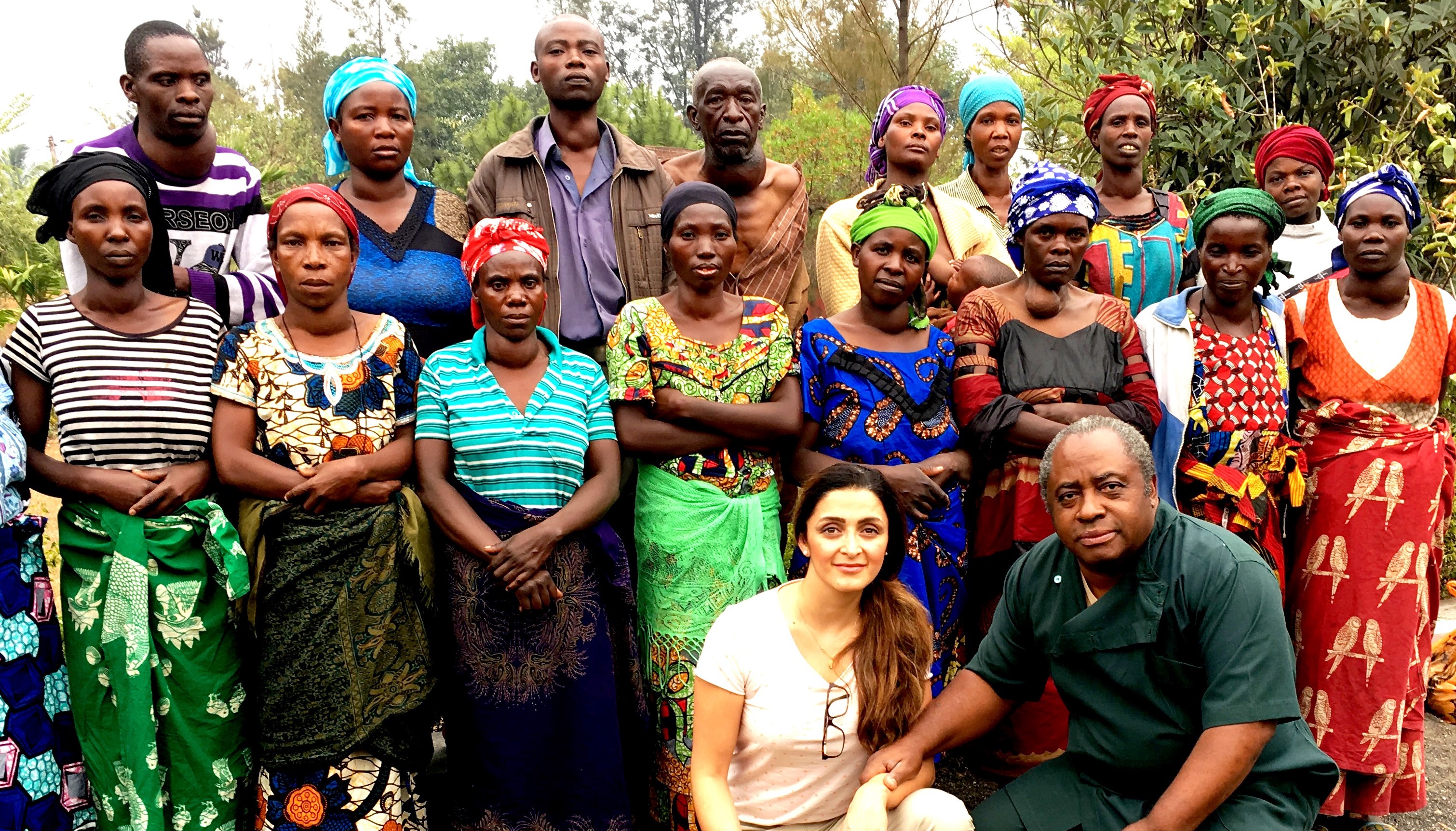 afrikanische Frauen mit Kroepfen